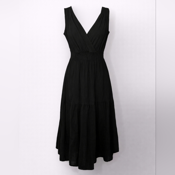 White Stage Black Sleeveless Cinched Waist Dress - Picture 2 of 7